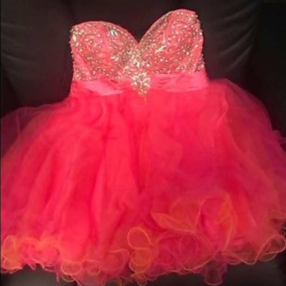 Alyce Paris Beautiful pink dress!